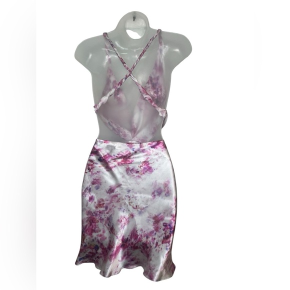 Marina Moscone Silk Blend Open Back Mini Dress Pink Floral NWT - Picture 3 of 6